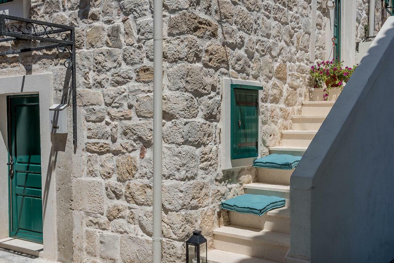 Balturio Boutique 4 Stars Properties In The Center Kaštela Exteriör bild