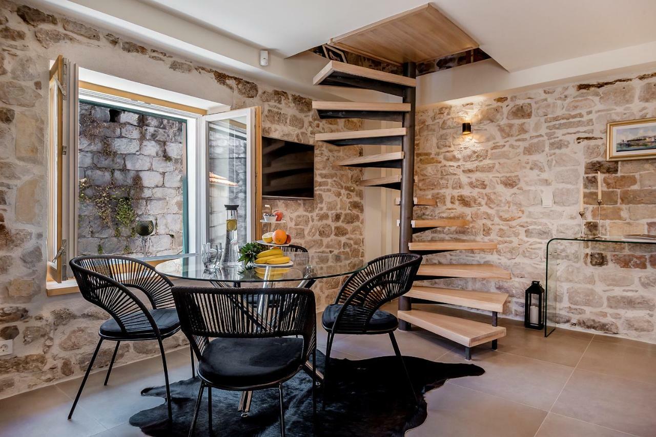 Balturio Boutique 4 Stars Properties In The Center Kaštela Exteriör bild